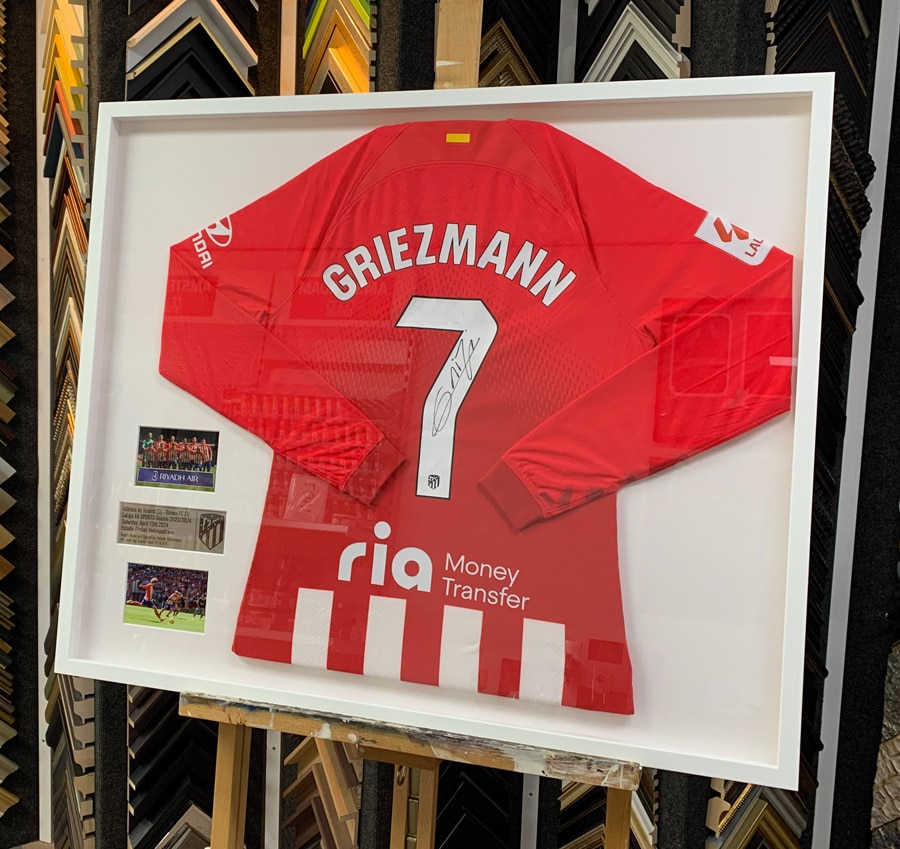 Griezmann tshirt framed